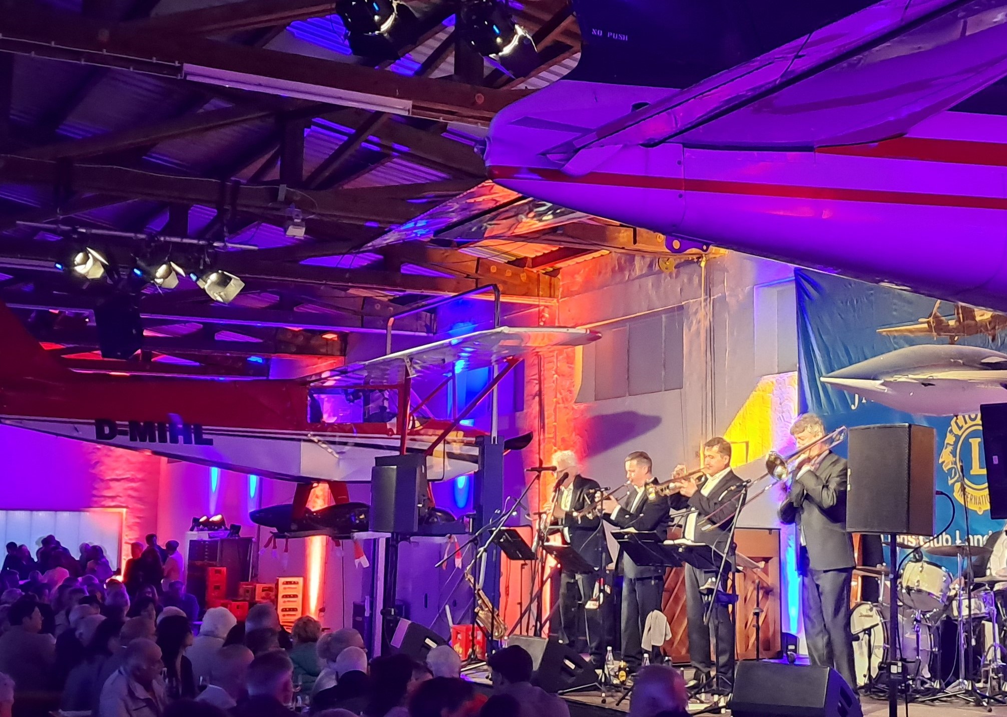 Allotria Jazzband bei „Jazz im Hangar“ des Lions Clubs Landshut